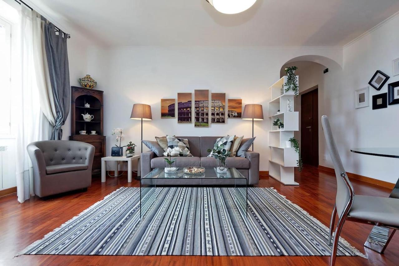 Colosseo Sunset Apartment ローマ エクステリア 写真